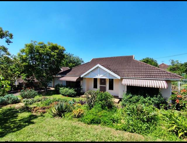 3 BEDROOM TOWNHOUSE FOR SALE IN HAYFIELDS